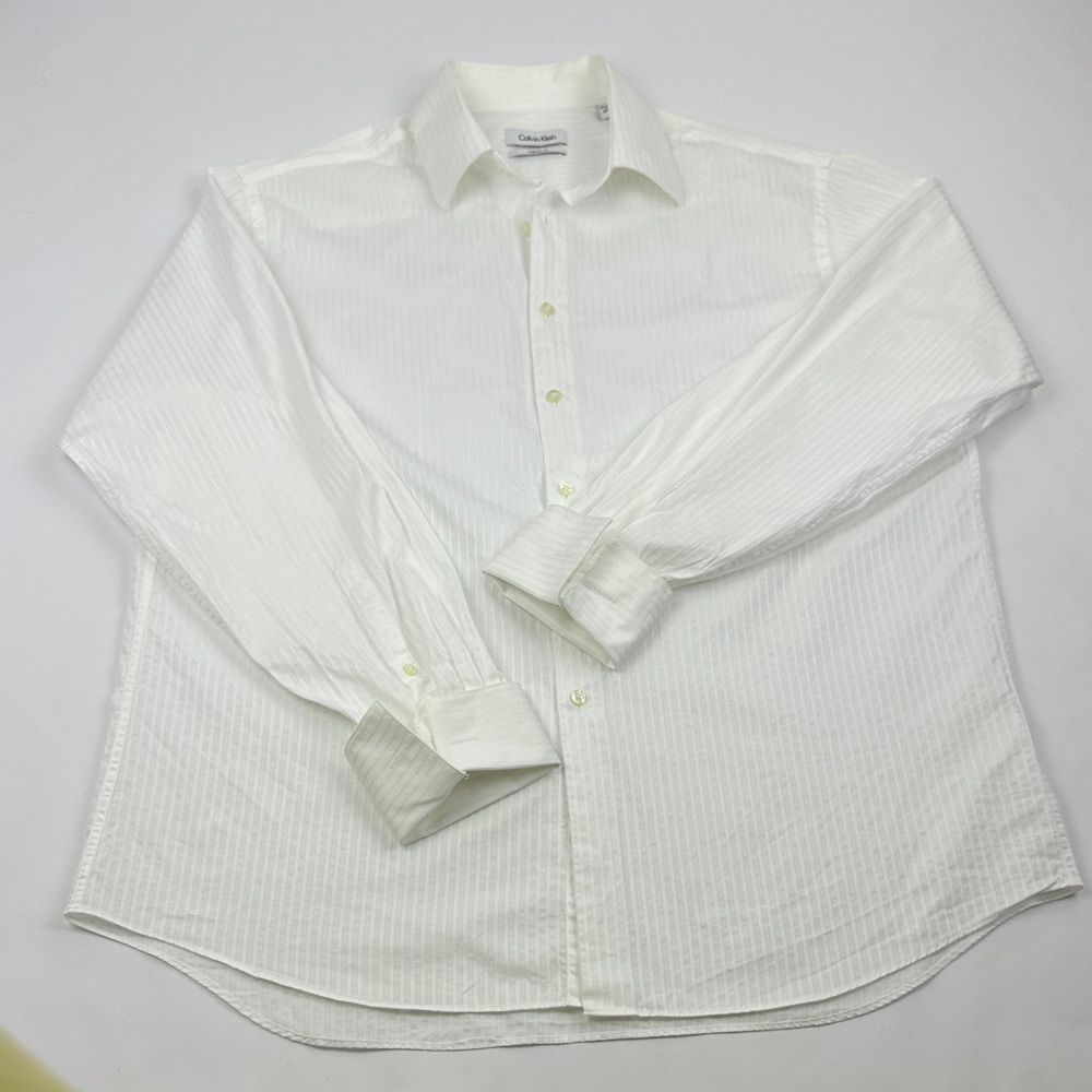 Calvin Klein Men’s White Cuff Link Regular Fit Dress Shirt. Size 17, 34/35.